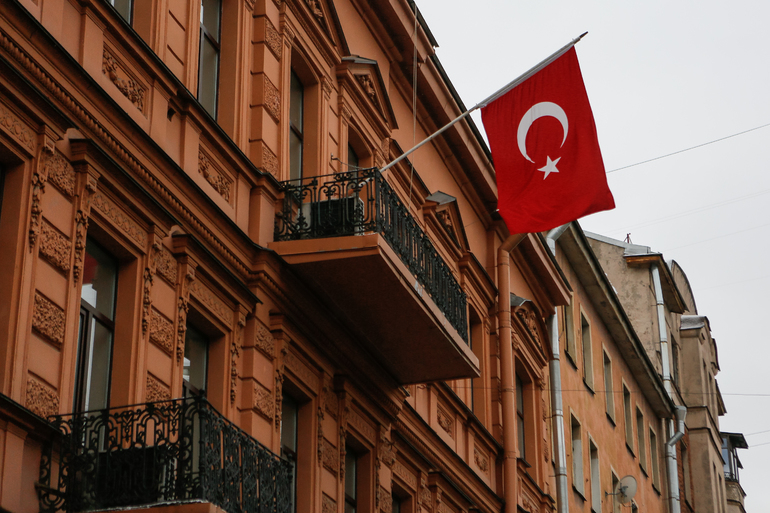 Представитель лидера Турции: Анкара не закрывает двери в НАТО для Швеции и Финляндии