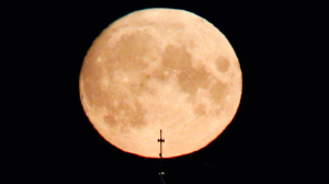 Россияне станут свидетелями полного лунного затмения 8 ноября