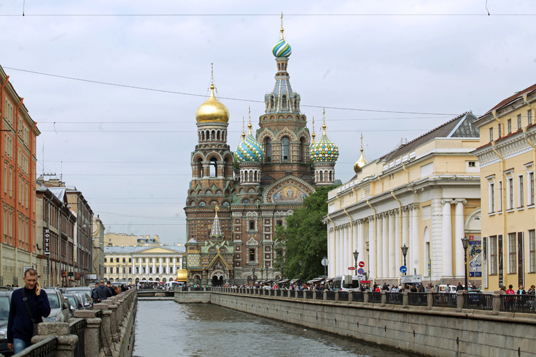 В Петербурге стартовал конкурс на лучшее поздравление ко Дню города