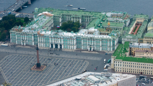 5 мая из-за репетиции Парада Победы перекроют движение вокруг Дворцовой площади и Александровского сада