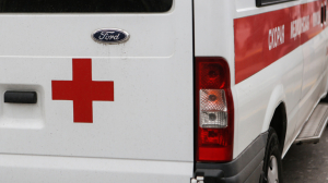 Шестиклассника госпитализировали после ДТП с легковушкой и автобусом в Колпино