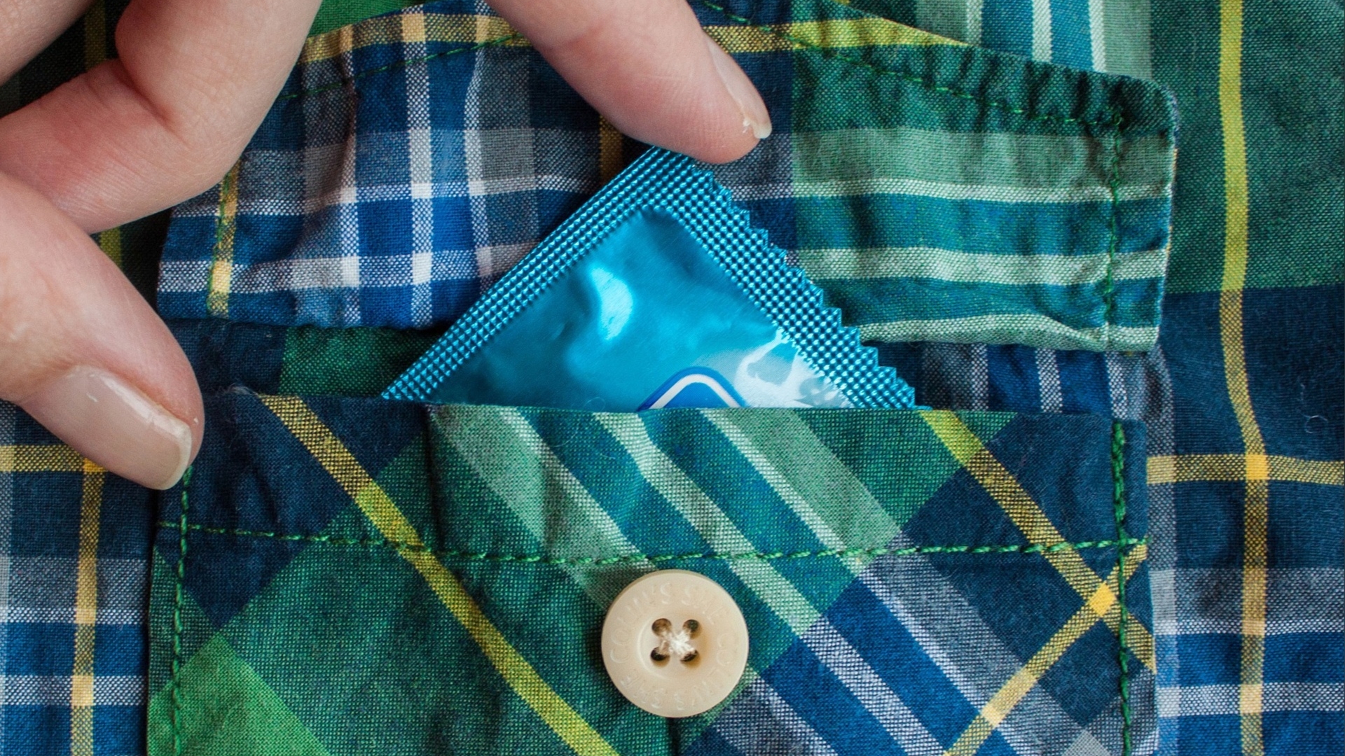 Немецкий производитель презервативов Vizit стал банкротом из-за санкций в отношении России