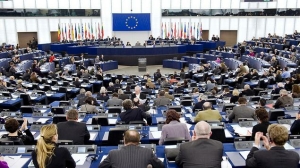 Европарламент проголосовал за введение эмбарго на российские энергоносители