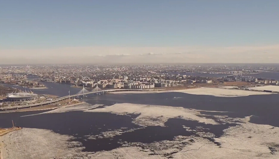 Петербуржцам за две минуты показали недельное таяние льда на Финском заливе