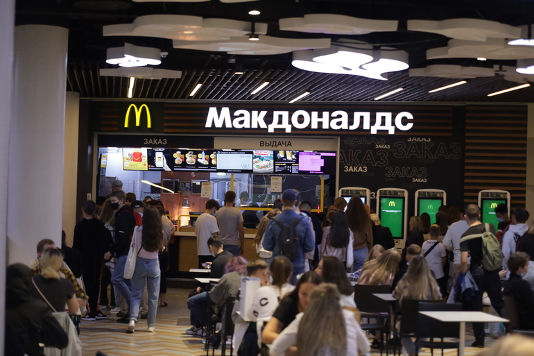 В Смольном не исключили возвращение McDonald&#8217;s в Петербург