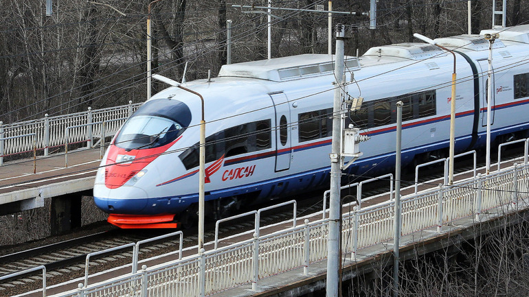 Два «Сапсана» из Москвы в Петербург задерживаются из-за поломки локомотива