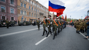 Петербургские полицейские, пожарные и спасатели будут работать в усиленном режиме в День Победы