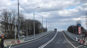 Новый путепровод в Красном Селе временно открыли для автомобилистов