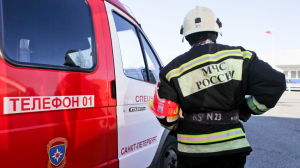 Спасатели тушили пожар в здании на Пяти углах