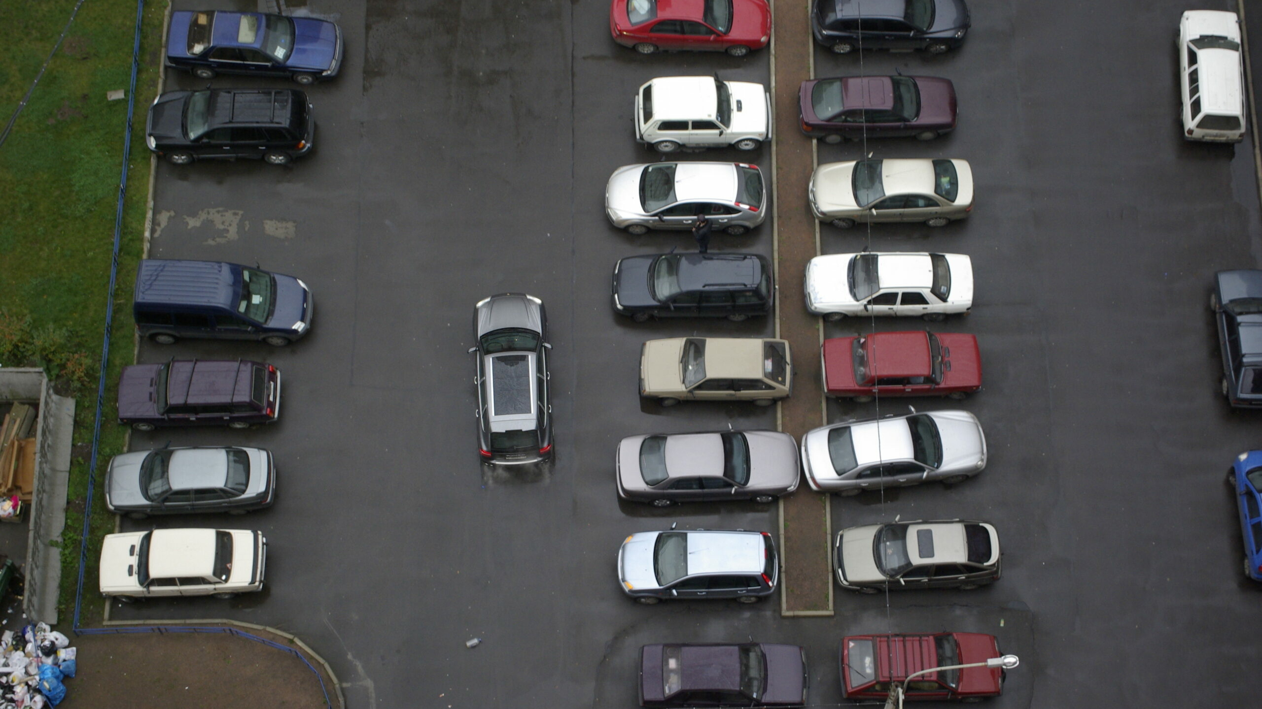 В Петербурге зона платной парковки расширилась до 16 тысяч мест