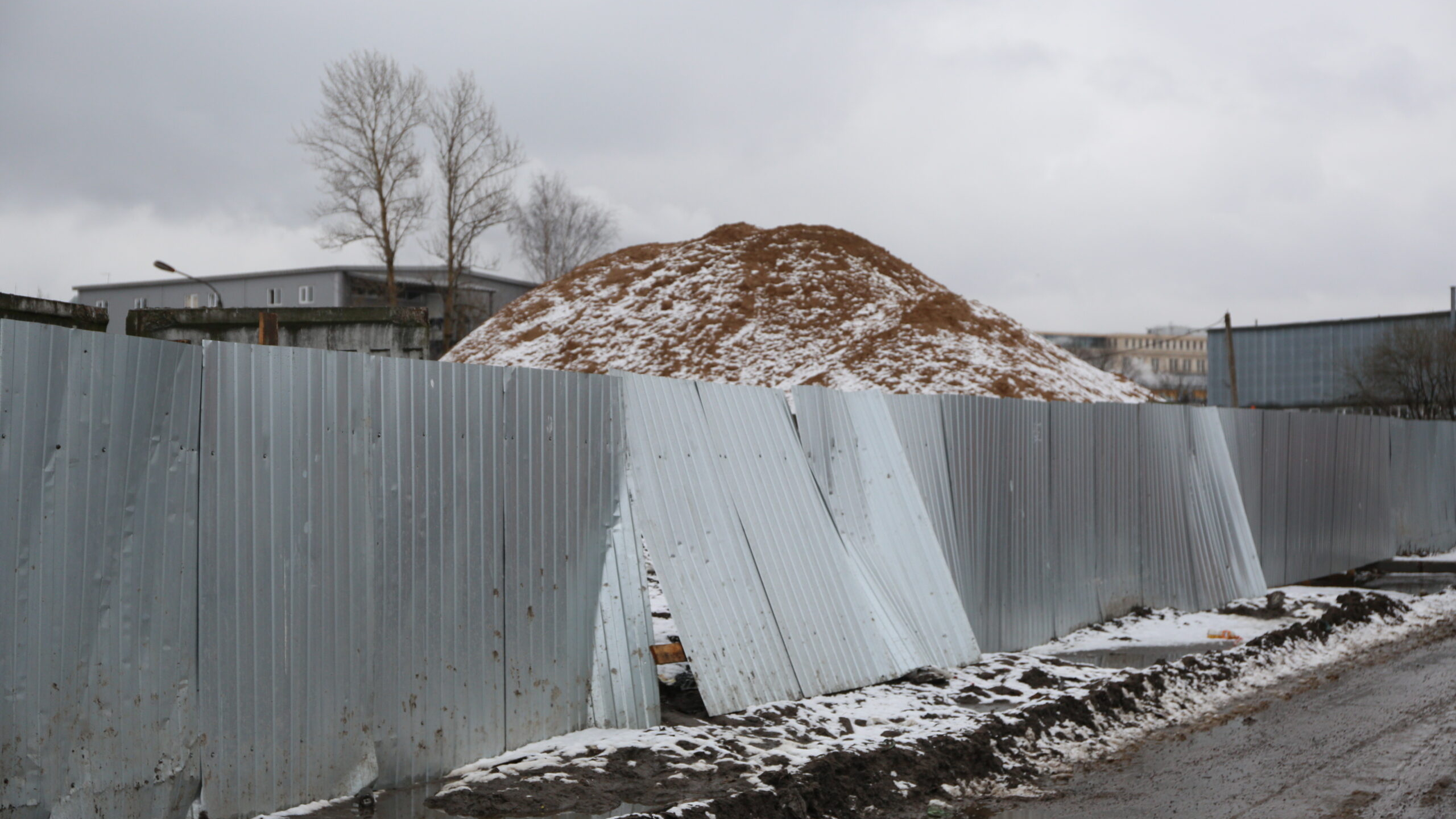 Власти выделят почти 4 млн субсидий на ремонт снегоплавильных пунктов в Петербурге
