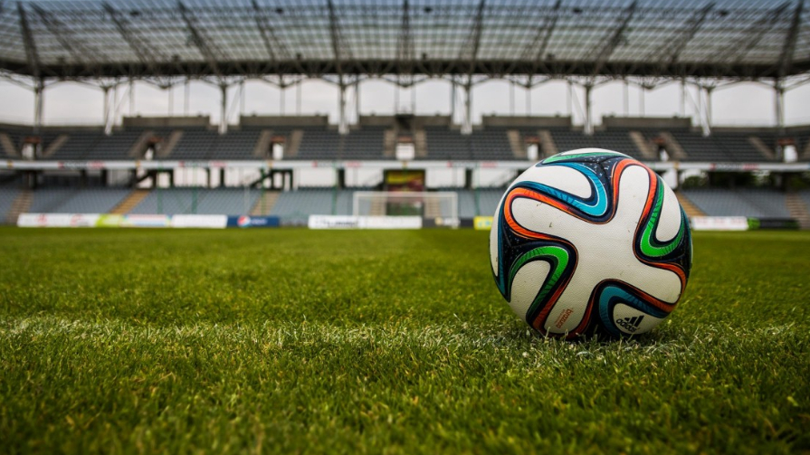 Строители “СКА Арены” провели первый футбольный матч в ее истории
