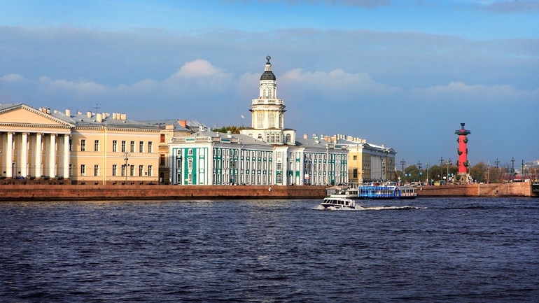 Петербург стал самым дорогим городом России по стоимости жизни