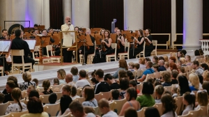 При поддержке «Роснефти» в петербургской филармонии прошел концерт для детей Донбасса