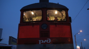 В Крыму пассажирский поезд раздавил легковушку: погибли четыре человека