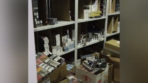 В Невском районе задержали предпринимательницу, владевшую оптовым складом контрафактных сигарет
