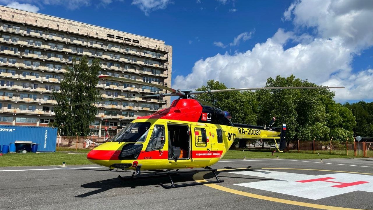 В больнице Сестрорецка появилась собственная вертолетная площадка