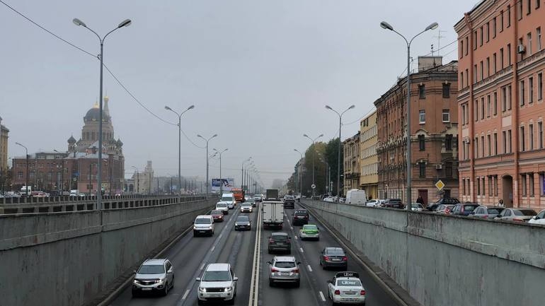 Дороги и мосты в центре Петербурга перекроют из-за фестиваля туризма