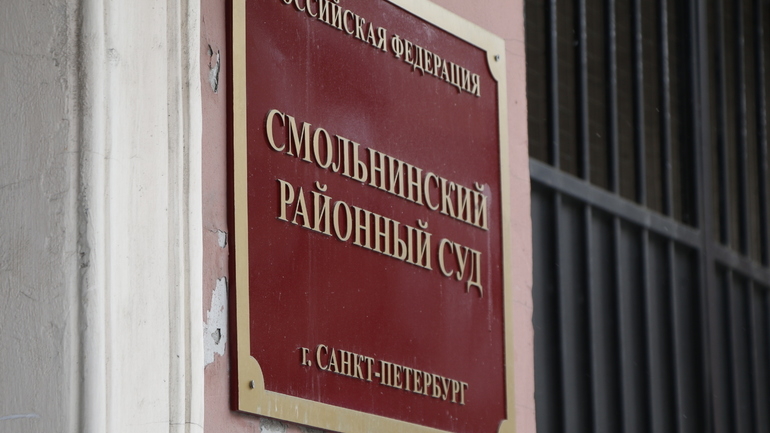 Суд удовлетворил иск о прекращении полномочий главы МО Лиговка-Ямская Вадима Войтановского