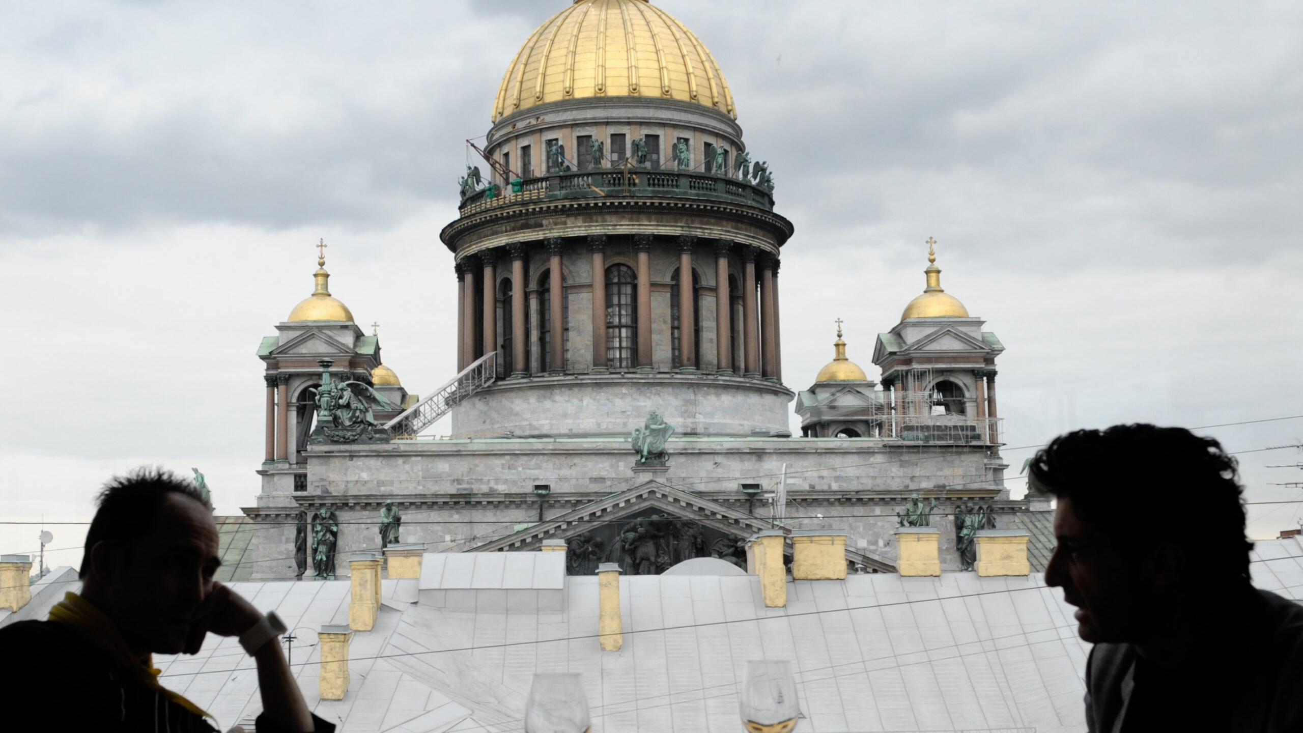 Петербуржцам рассказали, как проходит реставрация Исаакиевского собора