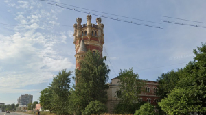 Историческая водонапорная башня на Октябрьской набережной оказалась выставлена на продажу