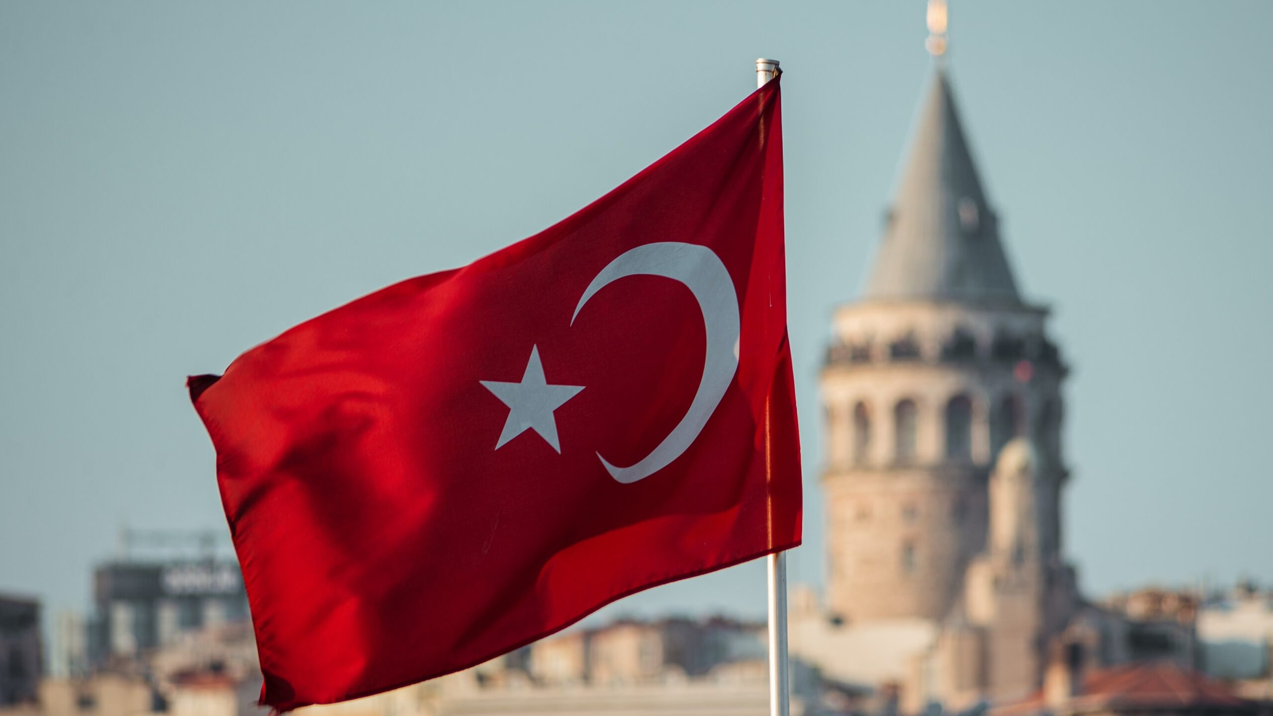 Трое россиян погибли: в Турции уверены, устроила теракт на улице Стамбула женщина