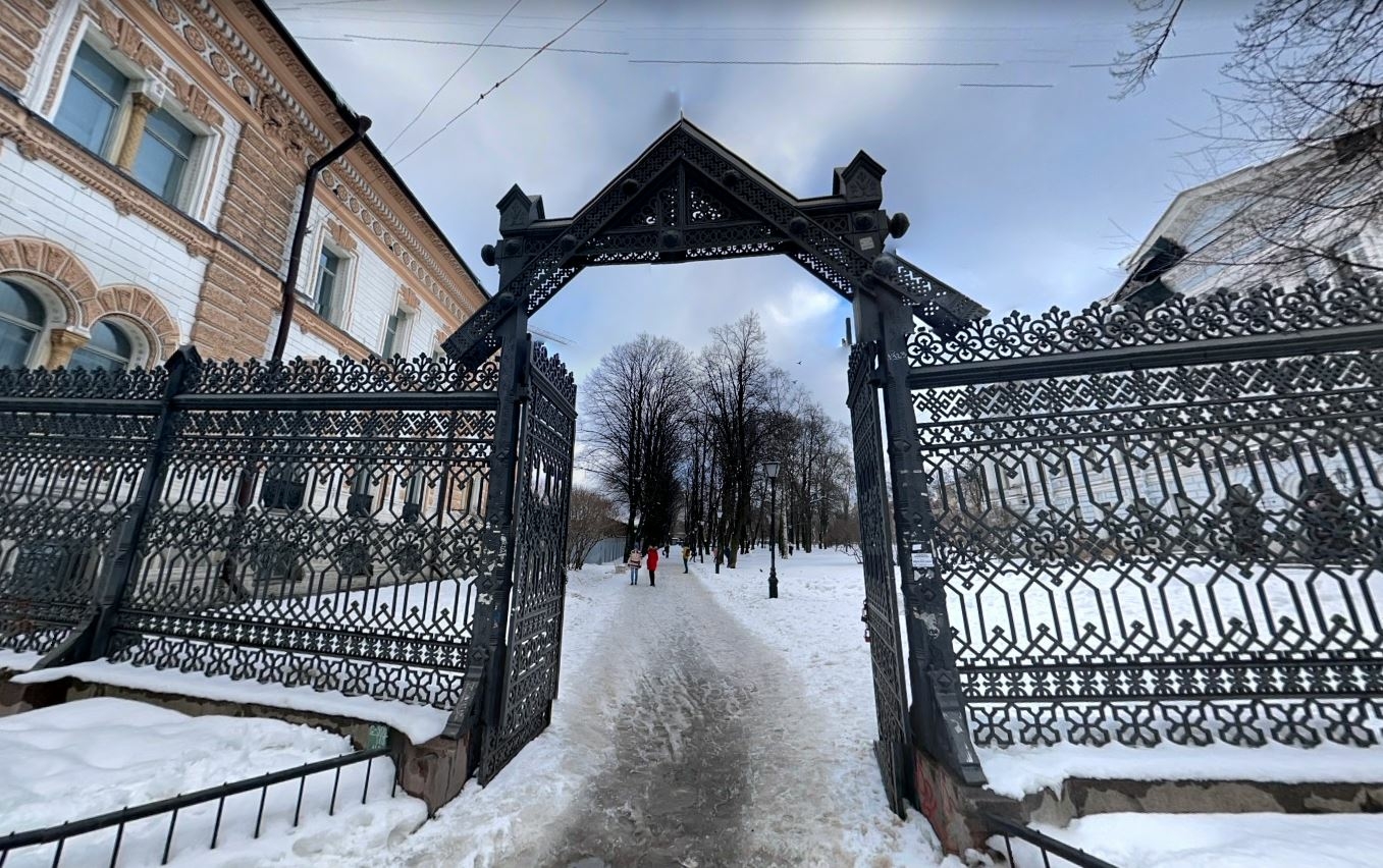 В парке Сан-Галли толпа подростков со шкуросъемным ножом накинулась на геев