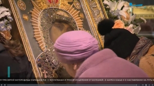 В Казанском кафедральном соборе верующие совершили службу в честь Казанской иконы Божией Матери