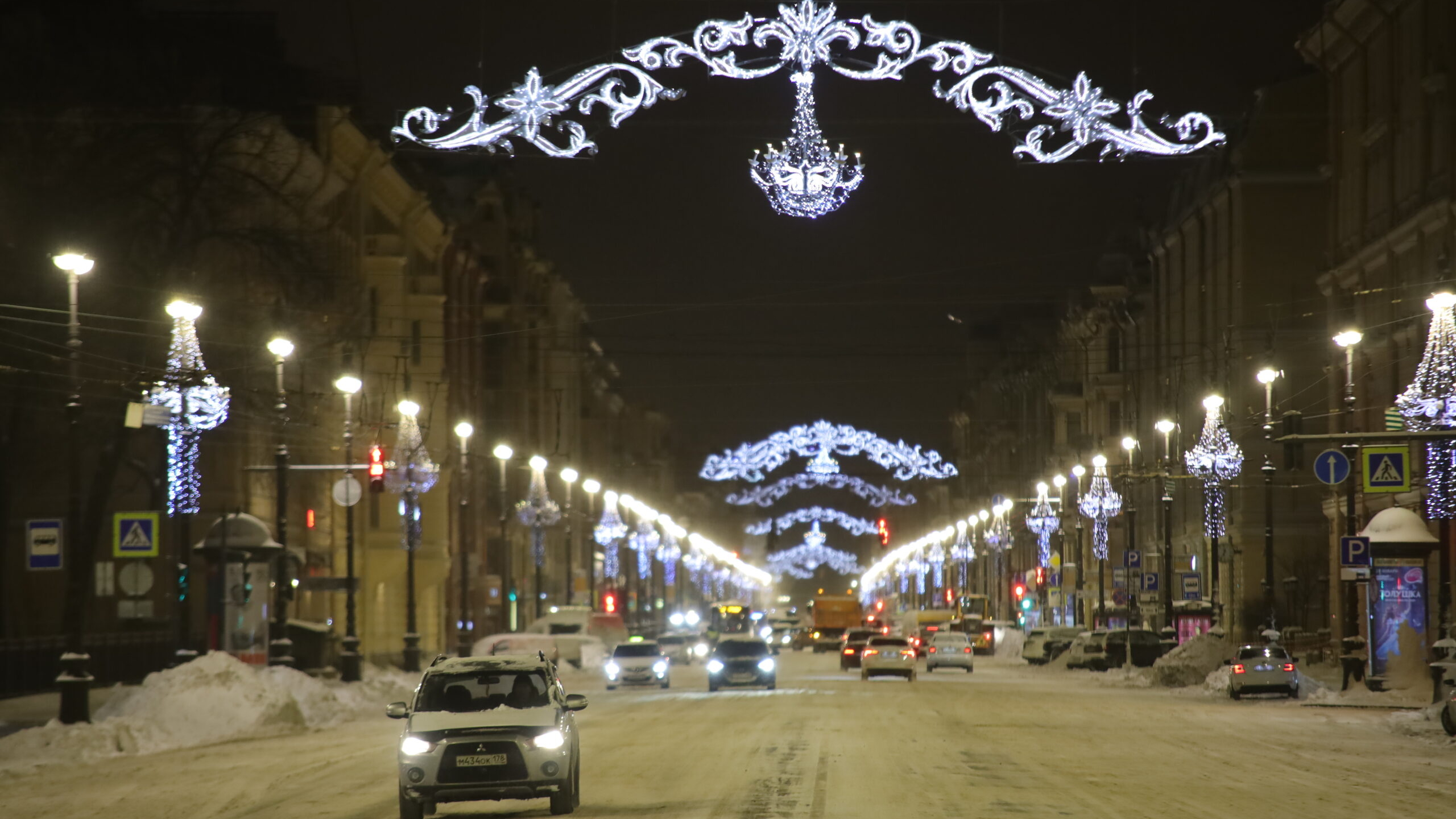 Юристы предупредили петербуржцев о штрафах, которые они могут заработать в новогоднюю ночь