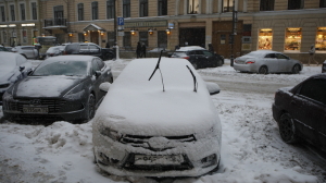 МЧС продлевает штормовое предупреждение о сильном снегопаде в Петербурге