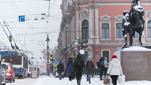 Гребень антициклона принесет в Петербург небольшой снег