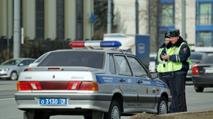 Трое полицейских ранены после столкновения с Mercedes в Пушкине