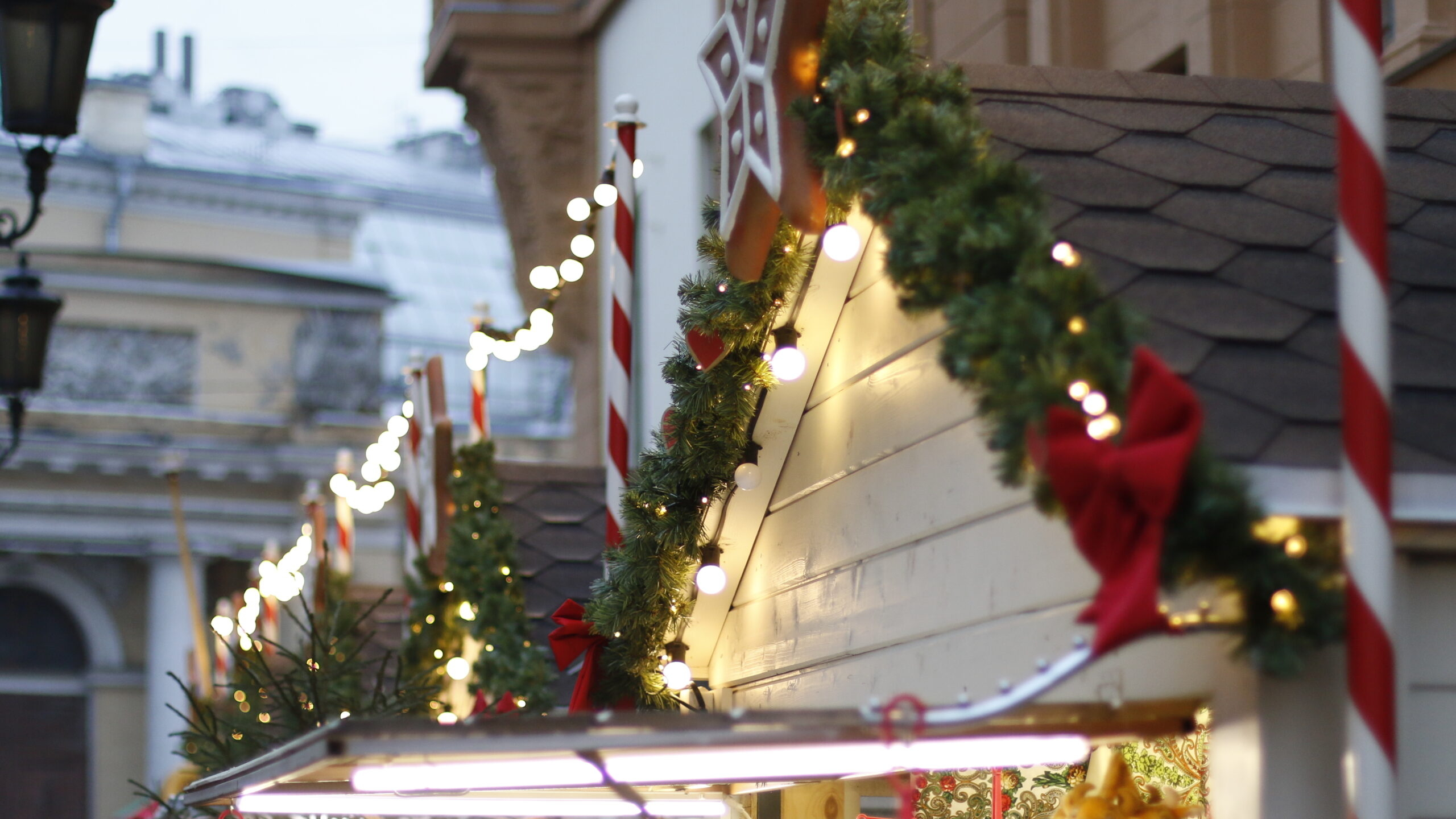 В декабре рождественская ярмарка охватит Московскую площадь