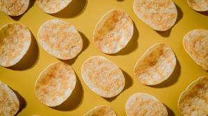 Петербуржцам рассказали, когда исчезнут из магазинов чипсы Pringles 
