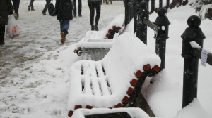 Петербуржцам обещают теплый, но снежный февраль