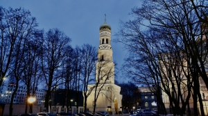 Митрополит Варсонофий освятил храм колокольни Воскресенского Новодевичьего монастыря