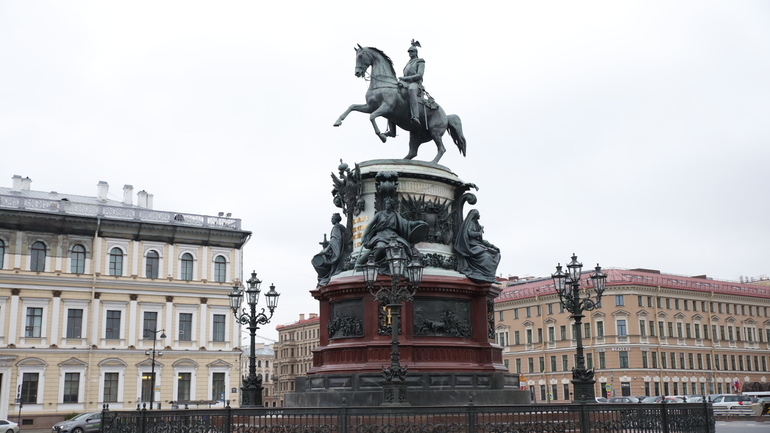Петербург вошел в тройку самых популярных направлений для спонтанных путешествий