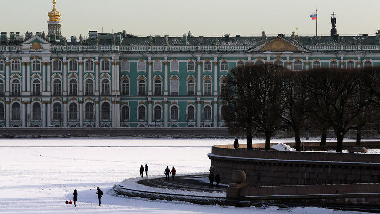 Жители регионов стали чаще рассматривать Петербург для переезда