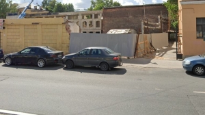 ГК ПСК начал стройку на месте снесенного дома, за который бились градозащитники