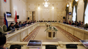 На идеологическом форуме в Петербурге обсудили сохранение духовных ценностей