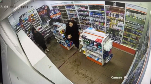 Криминальную парочку задержали в Парголово за серию грабежей в аптеках