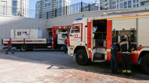 Россия на безвозмездной основе передает Кыргызстану 40 пожарных машин для МЧС