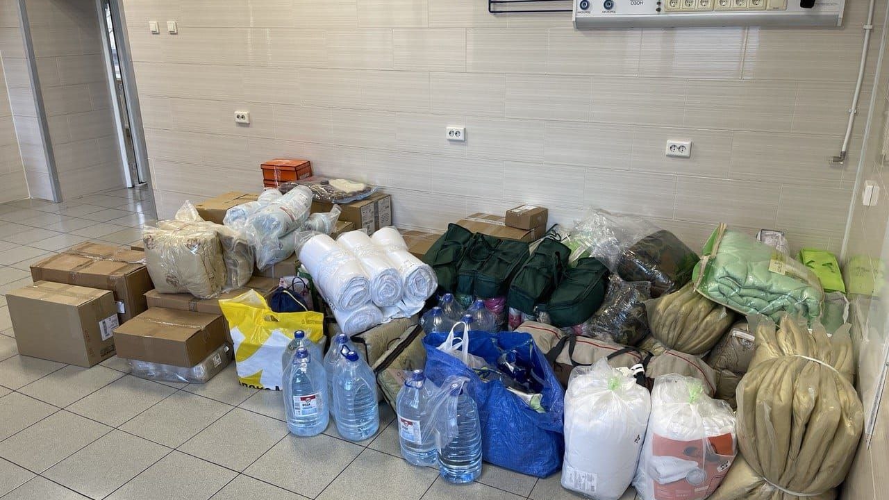 Жители Турции и Сирии получат 500 кг гуманитарной помощи от Александровской больницы Петербурга
