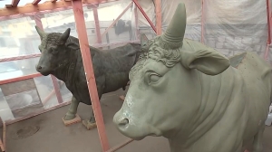 Бронзовые быки Демут-Малиновского отправились на реставрацию впервые за 200 лет