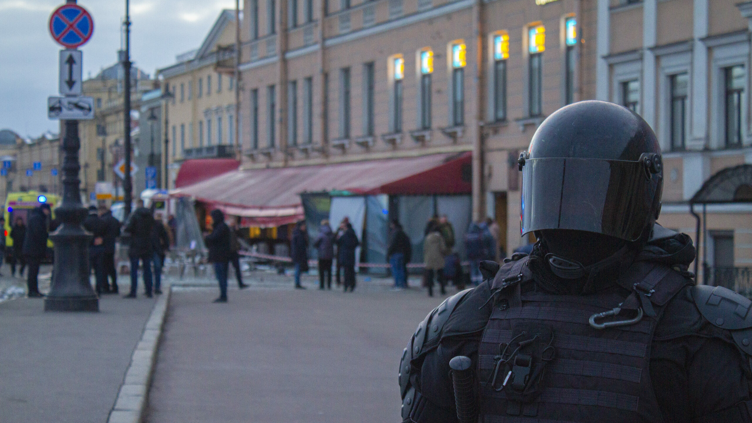 НАК: взрыв кафе на Университетской набережной спланировали украинские спецслужбы