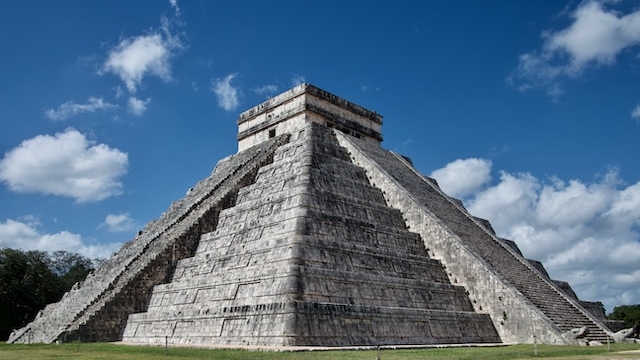 В джунглях Мексики нашли затерянный город майя