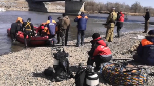 После падения фуры с моста в Хабаровском крае жителям запретили брать воду из реки Хор