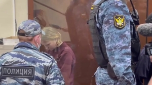 Дарью Трепову, обвиняемую по делу о теракте в кафе Петербурга, доставили в СИЗО «Лефортово»