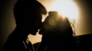 Ученые установили, когда произошел первый поцелуй