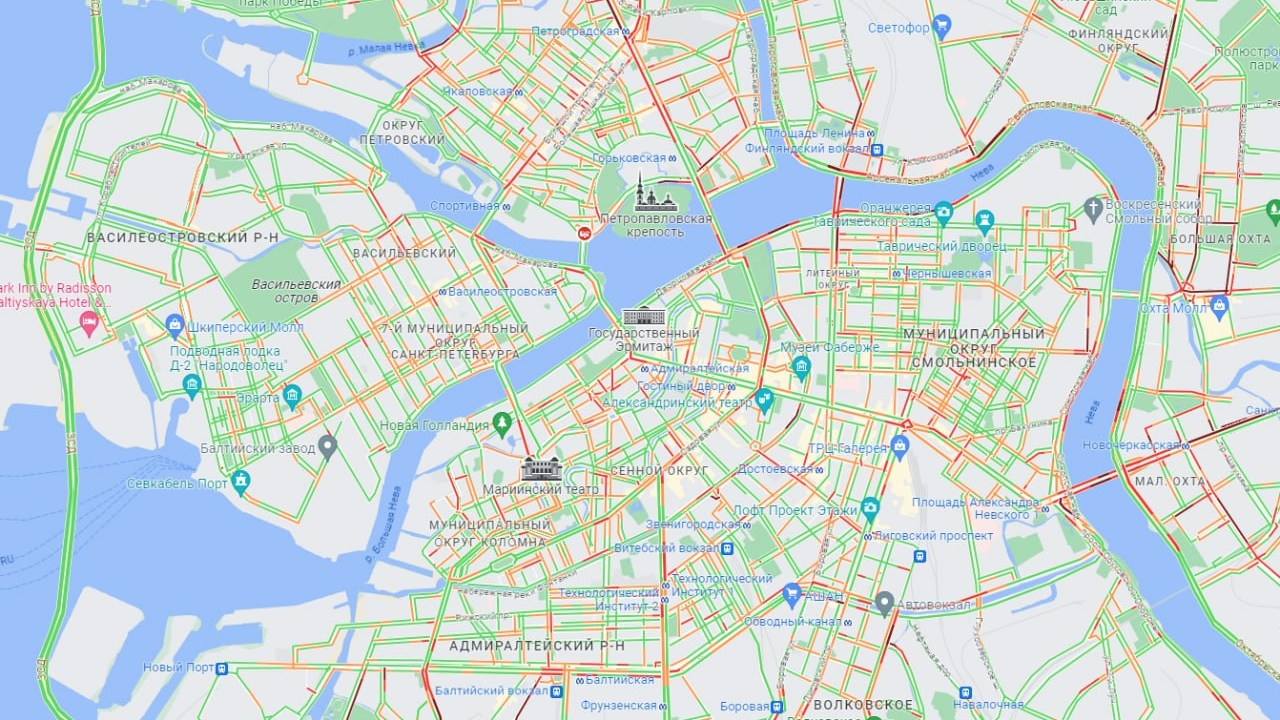 Петербург покраснел на восемь баллов: пробки на КАД и в центральной части города